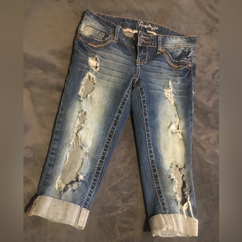 Women's Distressed Blue Jeans. Amethyst.
